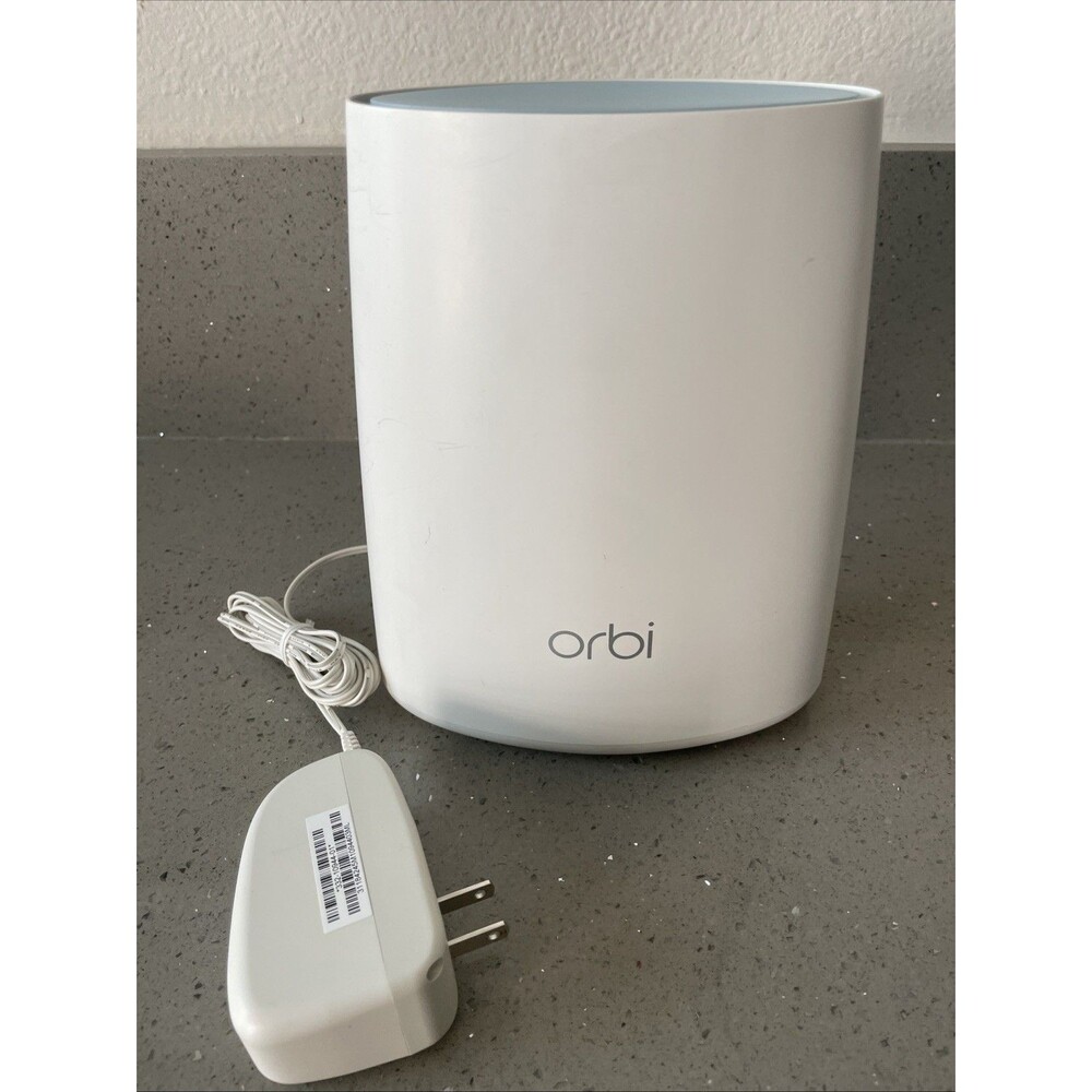 Netgear Orbi RBR40 AC2200 Tri-Band WiFi Router  Internet w power block